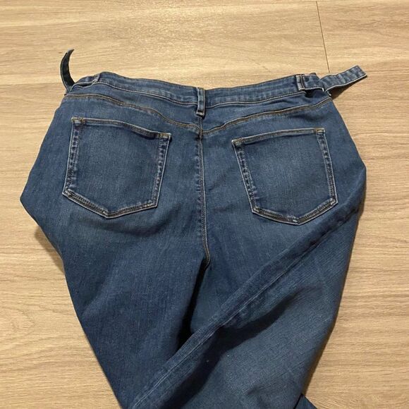 ASOS medium wash straight leg women's jeans size 36 - Picture 3 of 8